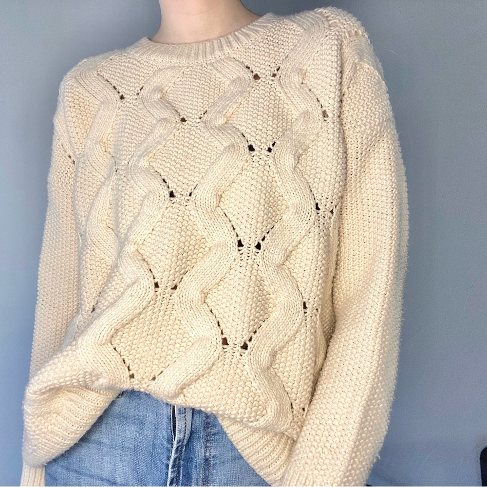 H&M Chunky Knit Cream Wool Blend Sweater Womens Size M Boho Cottagecore Winter